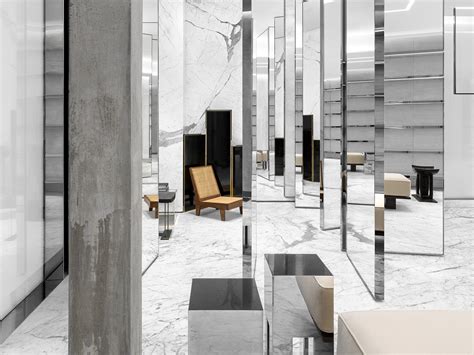 Saint Laurent opens a new store in Miami’s Design .